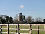Windmill conversion at Stonebridge (geograph 4351585).jpg