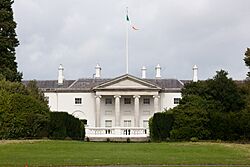 Áras an Uachtaráin 2010.jpg