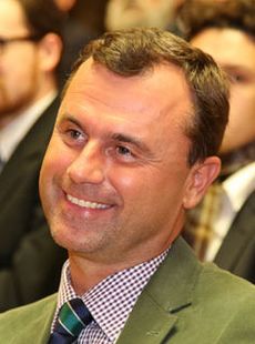 2014 Norbert Hofer (15593676298) (cropped)