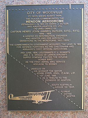Hendon aerodrome plaque