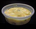 Saffron ice cream