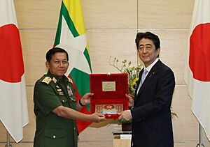 Shinzo Abe and Min Aung Hlaing 2017 (1)