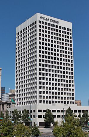 Wells Fargo Plaza from Commerce Street, Tacoma