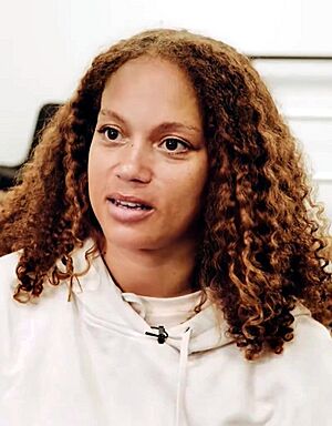 Angela Griffin in 2016.jpg