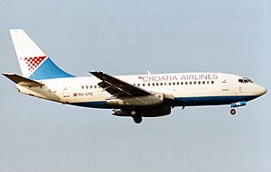 Boeing 737-230-Adv, Croatia Airlines AN0203066