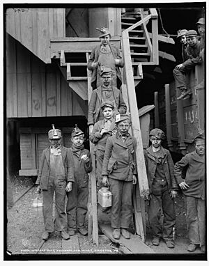 Breaker boys, Woodward Coal Mines, Kingston, Pa., ca. 1900