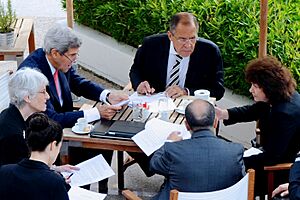 Kerry and Lavrov, with senior advisers, negotiate chemical weapons agreement on September 14, 2013