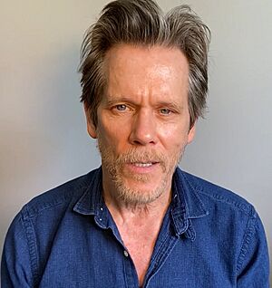 Kevin Bacon in 2022.jpg