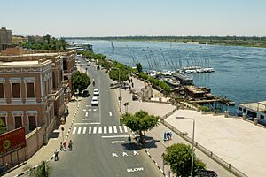 Luxor, Egypt, Luxor Corniche