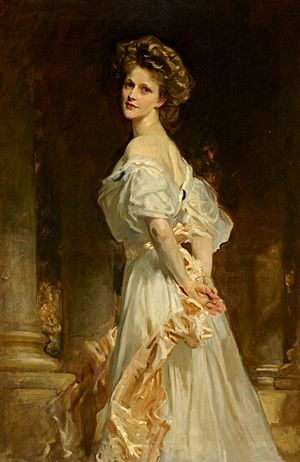 Nancy Viscountess Astor by John Singer Sargent.jpeg