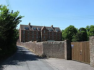 Our Lady of England Priory - geograph.org.uk - 1329847