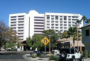 Phoenix Marriott Mesa, south view
