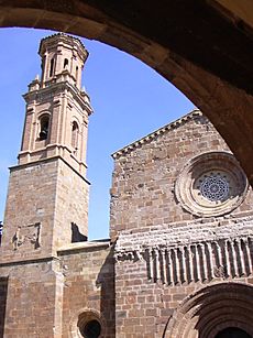 Veruela - Iglesia abacial de Santa María de Veruela - Fachada y torre