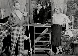 Wallace Ford, Johnny Eck, and Leila Hyams in Freaks