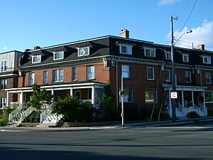Wellington Square Townhouses 3