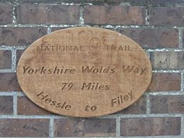Yorkshire Wolds Way Sign.jpg