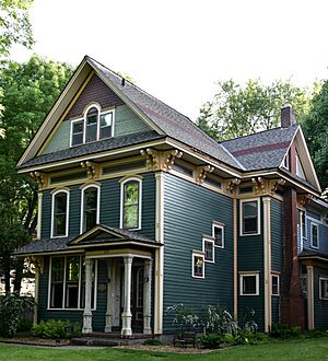 823 Douglas Avenue
