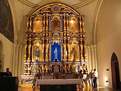 Altar mayor de Parroquia Santa Ana