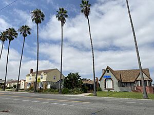 Angeles Vista Boulevard