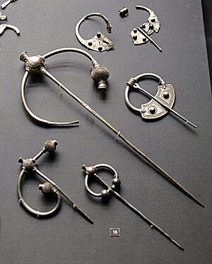 Britishmuseumpenrithhoardbrooches