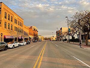 De Pere - Broadway St Looking South