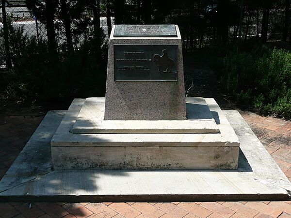 Eastlakes war memorial