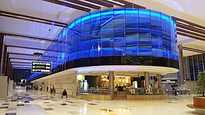 Flughafen Balıkesir Koca Seyit - Abflughalle 01