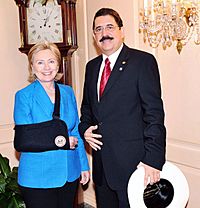 Hiillary Clinton and Manuel Zelaya
