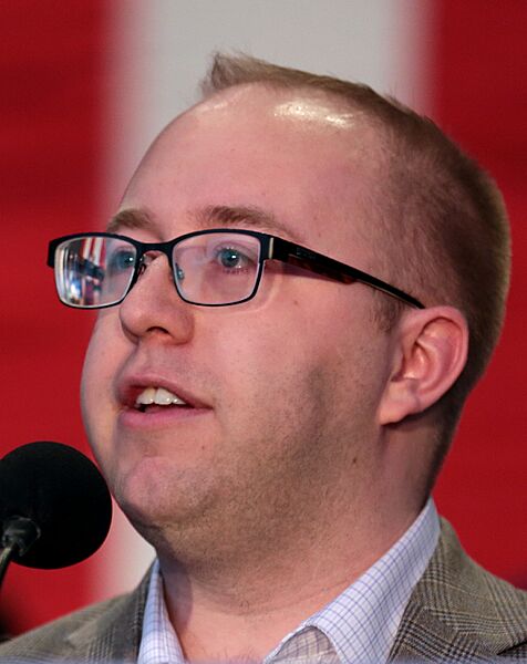 Jason Rae (34150912646) (cropped)