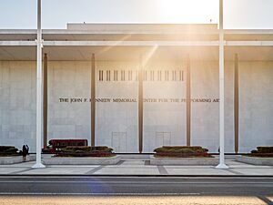 Kennedy Center (53844537746)