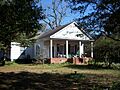 Lloyd-Bond House01