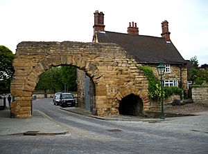 Newport Arch.jpg