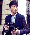 Nicky Wu with Canon camera on the streets of Paris 20120207