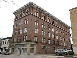 Odd Fellows Temple, East Liverpool