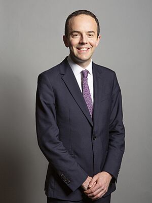 Official portrait of James Murray MP.jpg