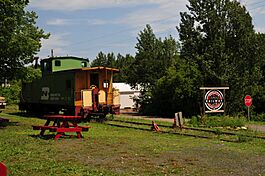 Osceola and St. Croix Valley Railway - Burlington Northern caboose.jpg