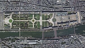 Paris - Orthophotographie - 2018 - Palais du Louvre 02