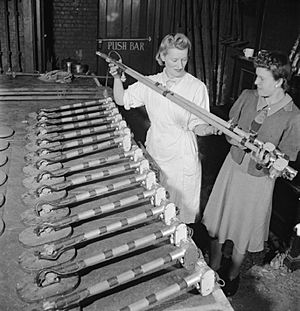 Production of mine detectors UK, 1943
