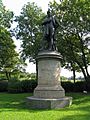 Robert Peel statue, Peel Pk, Bradford-800