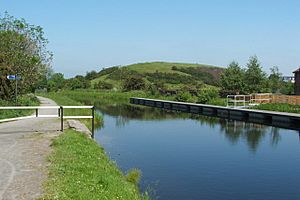 The Forth and Clyde Canal at Bonnybridge - geograph.org.uk - 930492