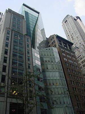 Tour LVMH a New York
