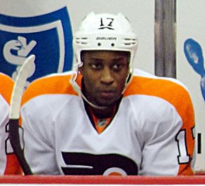 Wayne Simmonds Scores Against Flyers To Snap 32-game Goalless