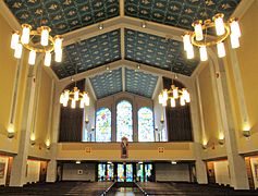 2019 Cathedral of Saint Thomas More interior - Arlington 02