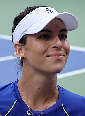 Ajla Tomljanović (2023 US Open) 68 (cropped).jpg