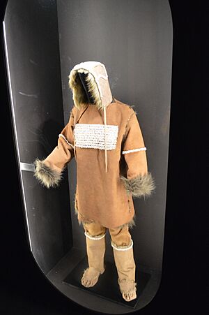 Clothes 3 - Sungir - Vladimir Palaty