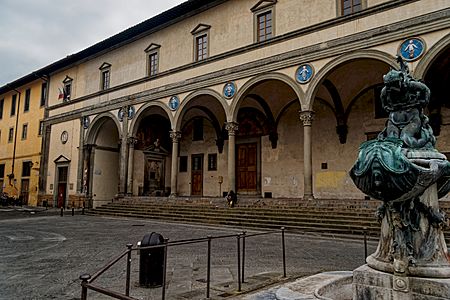 Firenze - Florence - Piazza della Santissima Annunziata - View East on lo Spedale degli Innocenti 1445 by Filippo Brunelleschi & Pietro Tacca's Fountain 1629