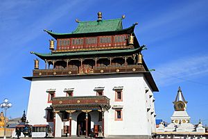 Gandantegchinlen Khiid Monastery