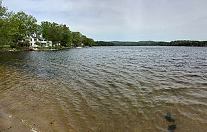 Halfmoon Lake Belknap County New Hampshire.jpg