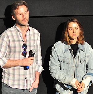 Jeff Baena & Aubrey Plaza 01 (cropped)