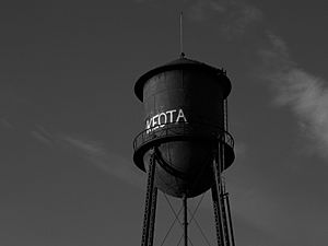 Keota, CO water tower